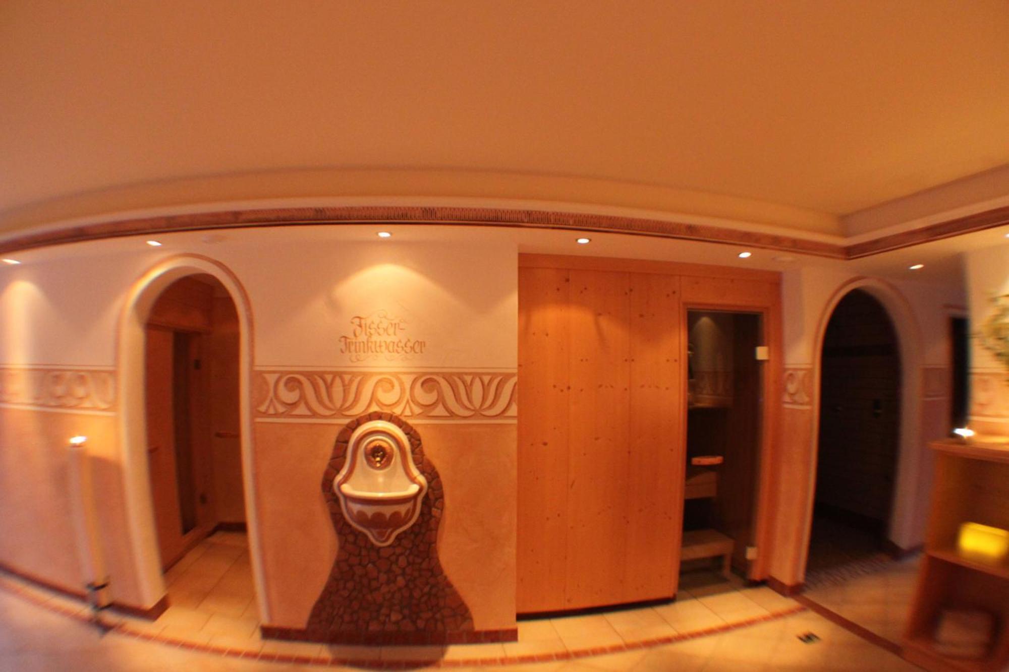 Haus Gerda Hotel ฟิสส์ ภายนอก รูปภาพ